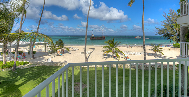 Right on the Beach Holiday Rental