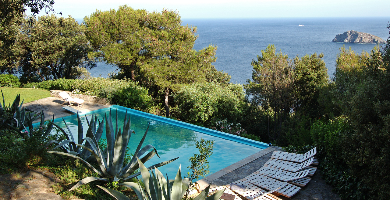 Luxury Villa Holiday Rental
