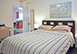Beachy Breeze California Vacation Villa - Venice