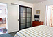Beachy Breeze California Vacation Villa - Venice