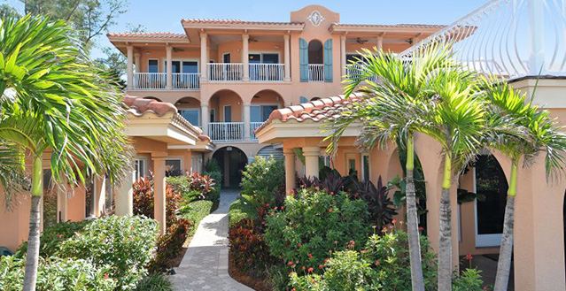 LaCasa Beach Holiday Rental