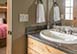 Moonlight Happy Trails Montana Vacation Villa - Big Sky