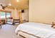 White Wolf Retreat Montana Vacation Villa - Big Sky