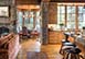The Wulff Lodges Wyoming Vacation Villa - Wilson