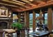 The Wulff Lodges Wyoming Vacation Villa - Wilson
